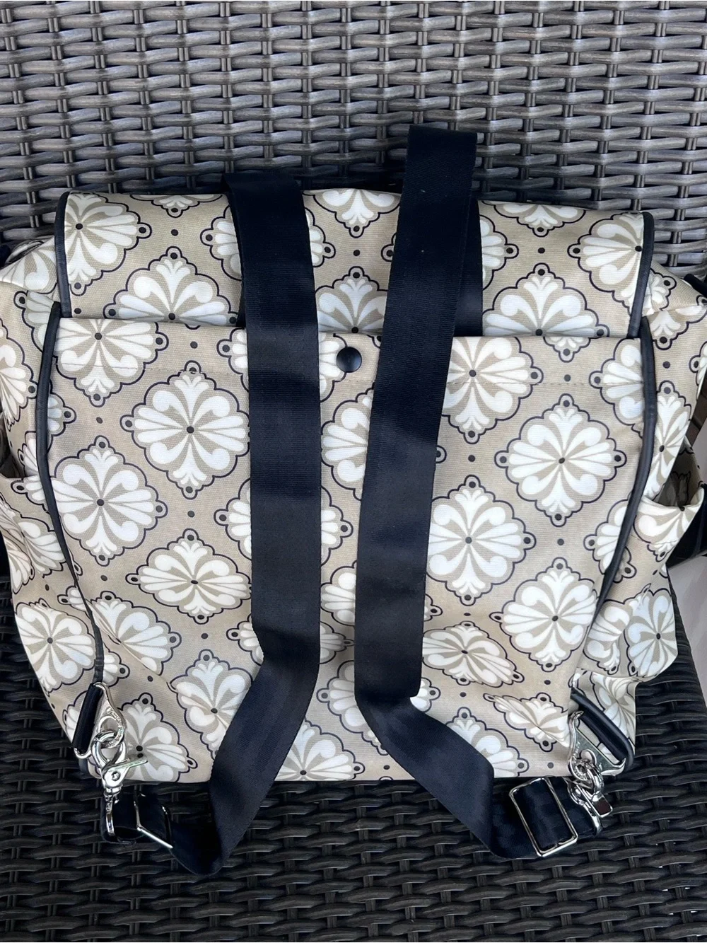 Petunia pickle bottom diaper bag/ backpack - large- like new!